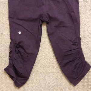 Lulu cropped leggings size 6